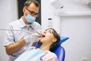 טיפולי שיניים שורש